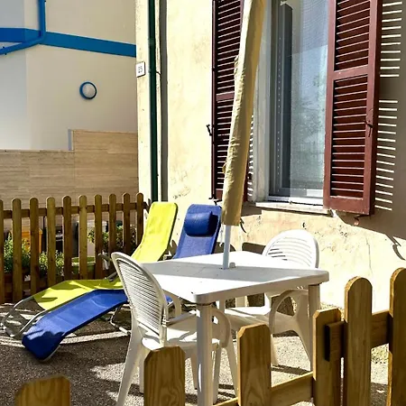 Lägenhet Senigallia, Comodo Bilocale Fronte Mare - Se096